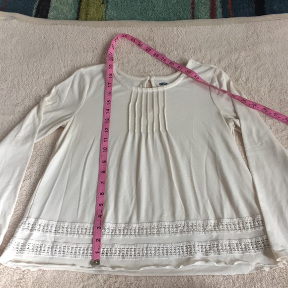 White lace trim Old Navy blouse - Picture 4 of 5